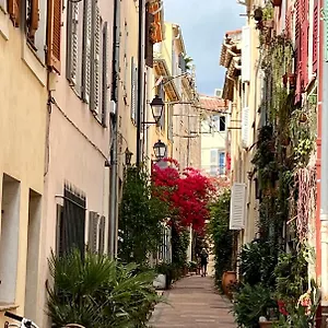 Les Petits Volets 3 Au Choix Antibes